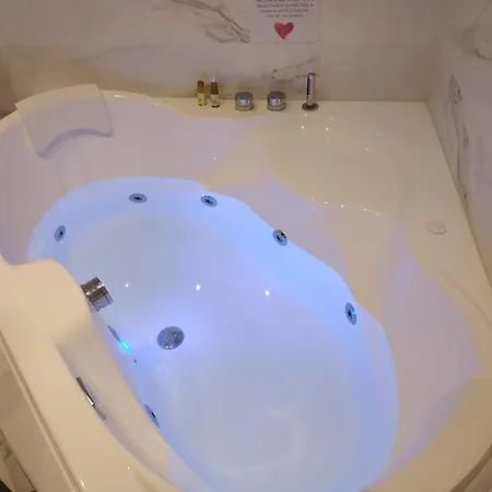 50 Nuances Avec Balneotherapie Pour 2 2* קאין