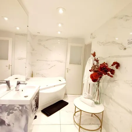 מלון אהבה 50 Nuances Avec Balneotherapie Pour 2 2*